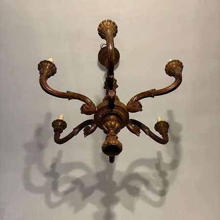 Manzoni Palace 900 *