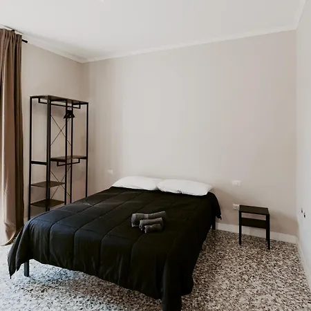Manzoni Palace 900 Apartamento Bari