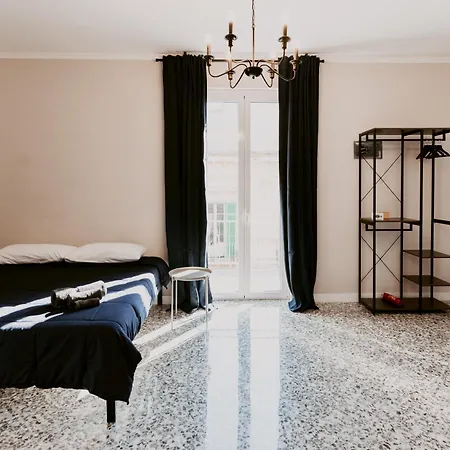 Manzoni Palace 900 Apartamento
