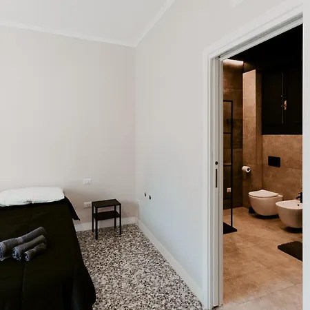 Manzoni Palace 900 Apartamento Bari